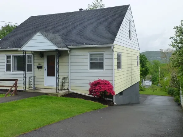 3642 Rath Ave, Endwell, NY 13760