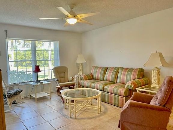 2nd image of 1950 NE Indian River Dr APT 104