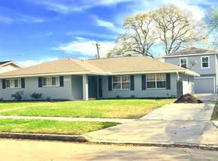 5811 McKnight St, Houston, TX 77035