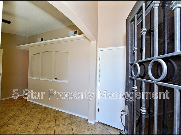 5th image of 12976 Enrique Gomez Ln