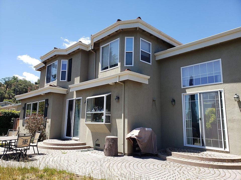 1st image of 11076 Linda Vista Dr