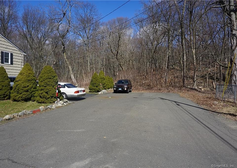 1st image of 309-329 Park Drive