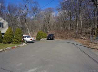 309 Park Dr #329, Bridgeport, CT 06606