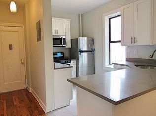 2823 42nd St APT B5, Astoria, NY 11103