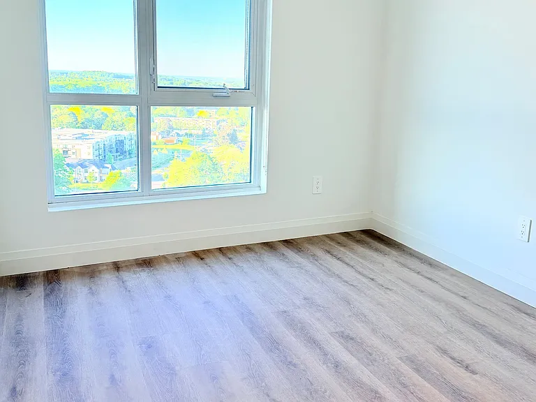 1333 Weber St E #1510 — Photo 4