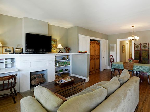 4th image of 1454 Logan St