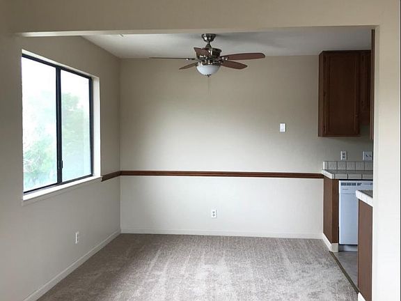 5th image of 229 Green Meadow Dr APT D