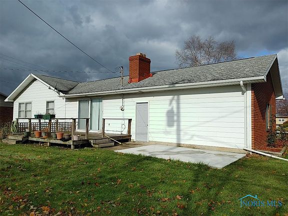 5th image of 1045 Lynne Ave