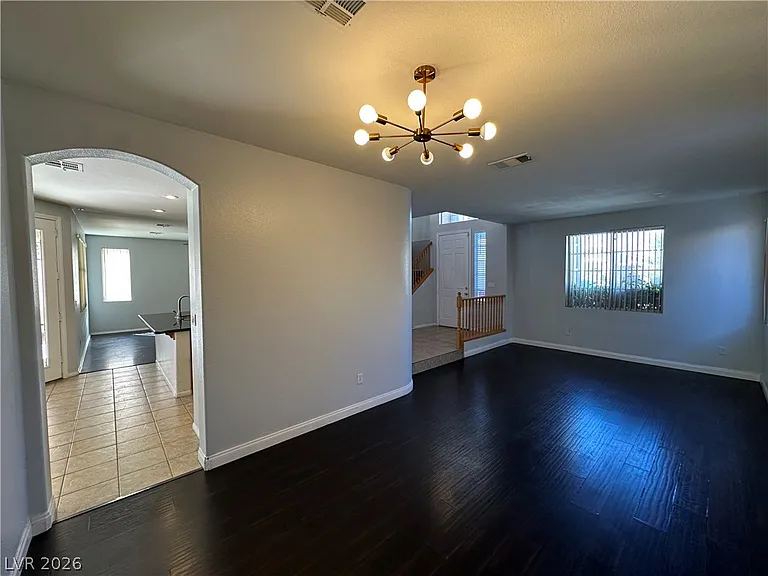 10129 Snow Crest Pl — Photo 5