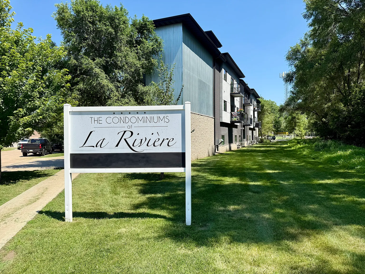 2 bed, 1115 sqft, $1,850 — Photo 1
