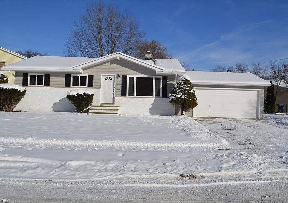 1st image of 19628 Thornridge Ave