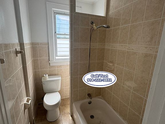2nd image of 52 William St #3