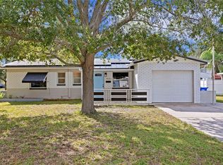 7400 Cedar St NE, Saint Petersburg, FL 33702
