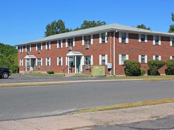 Pine Brook Terrace | 90 Pine Brook Ter, Bristol, CT