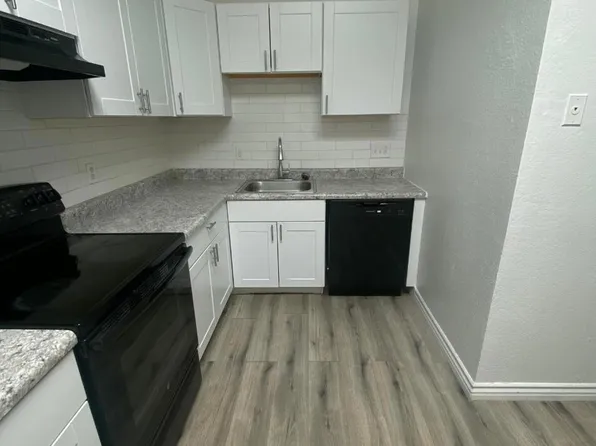 2580 S Yavapai Rd Unit 2, Apache Junction, AZ 85119