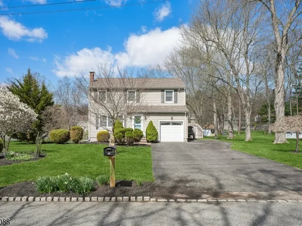 16 Meadow Ln, Mansfield Twp., NJ 07840