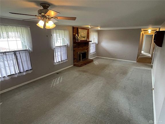 4th image of 4024 Kenmar St
