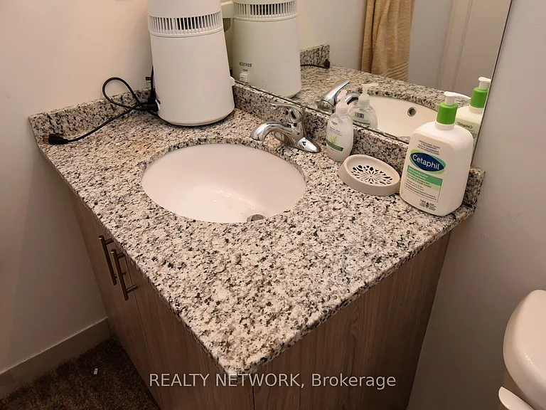 16 Markle Cres #313 — Photo 10