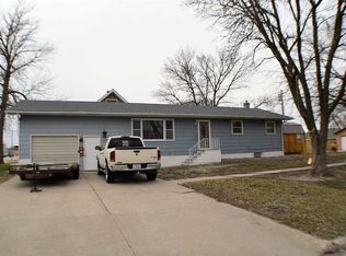101 N Boyer St, Battle Creek, NE 68715
