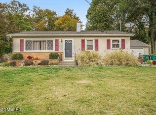 273 Beachfield Dr, Battle Creek, MI 49015