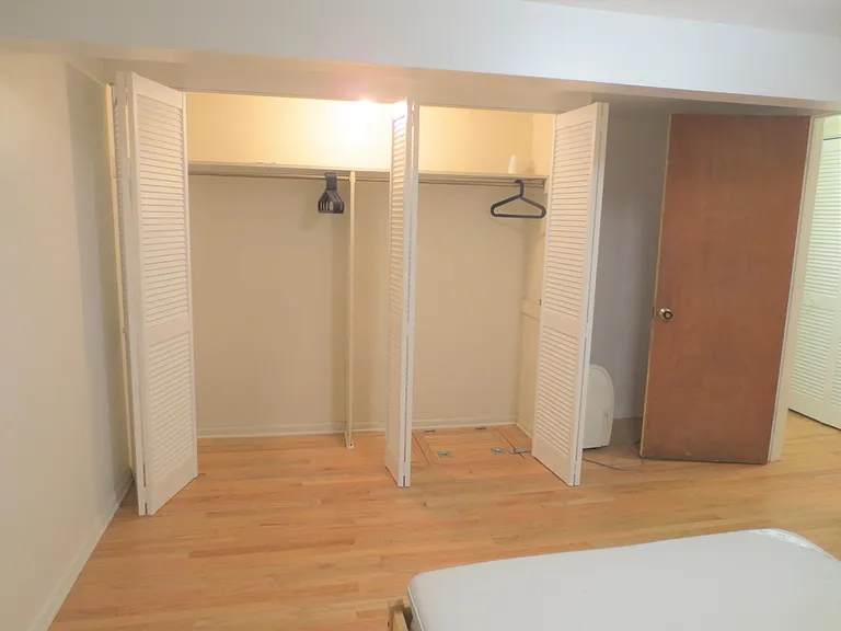 6350 Forward Ave #2 — Photo 12