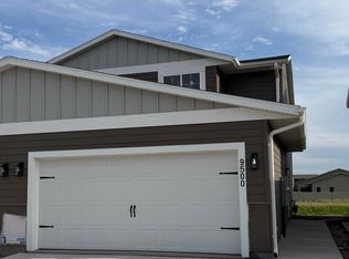 9500 W Tunis Dr, Sioux Falls, SD 57106