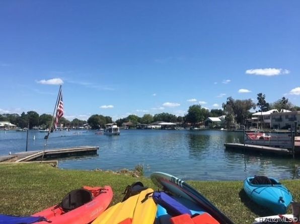 41 Beach Ln APT 3