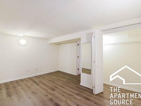 2nd image of 1260 N Greenview Ave #101
