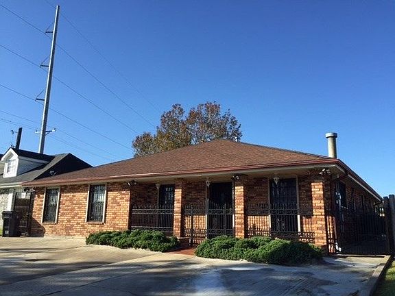 2nd image of 4702 W Adams Ct