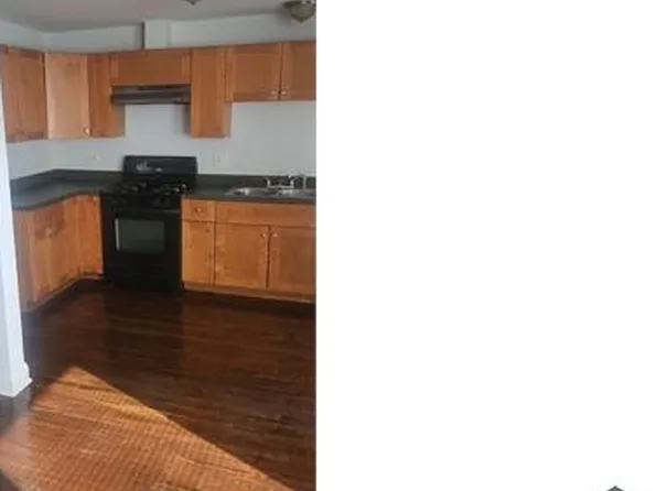 4917 S Calumet Ave, Chicago, IL 60615