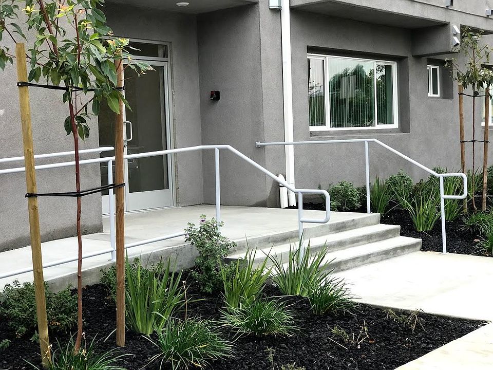 1st image of 14828 Rayen St #207