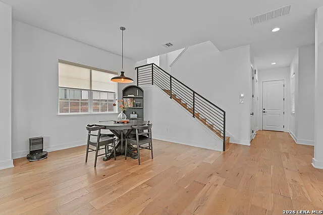 415 Alexander Ave — Photo 12