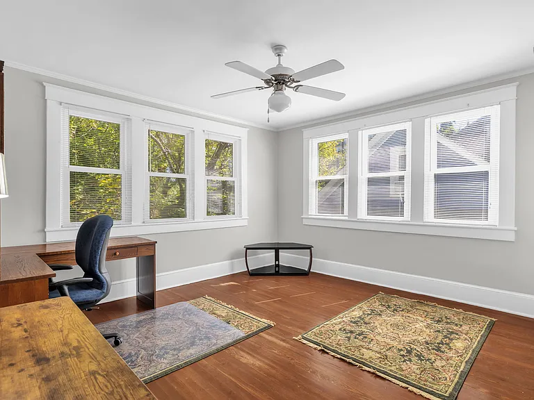 204 Wilson St — Photo 24