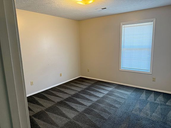 4th image of 1414 Croxton Ave #5
