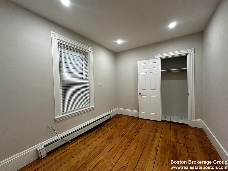 22 Howell St #2 — Photo 5