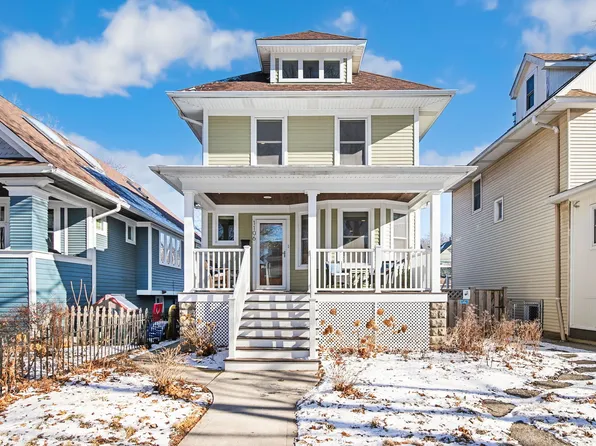 1106 S Euclid Ave, Oak Park, IL 60304