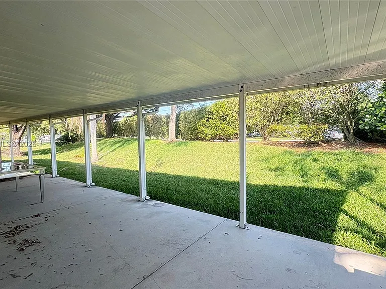 759 NW 161st Ave — Photo 11