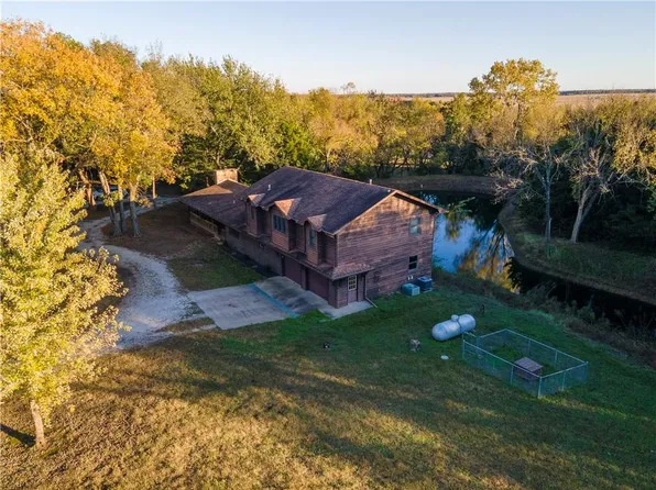 5220 1200th Rd, Fredonia, KS 66736