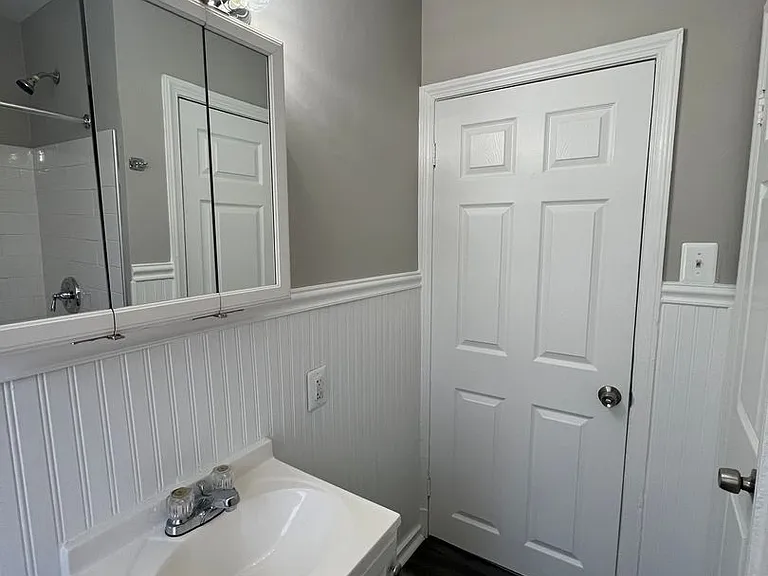 3611 Ravenwood Ave — Photo 8