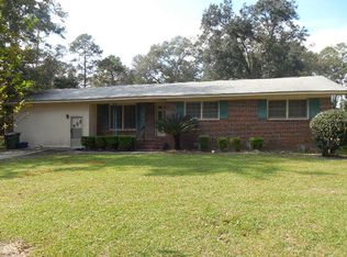 914 Hendry Dr, Valdosta, GA 31601