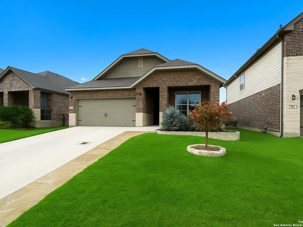 113 Inverness, Boerne, TX 78015