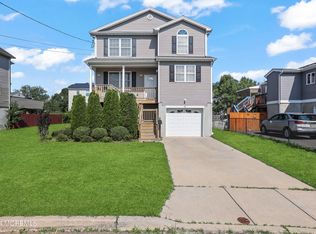 64 Brainard Ave, Port Monmouth, NJ 07758
