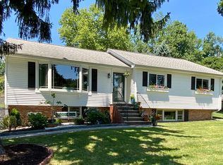 140 Lake Valley Rd, Morristown, NJ 07960