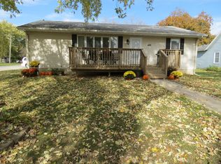 402 4th St NE, Nora Springs, IA 50458