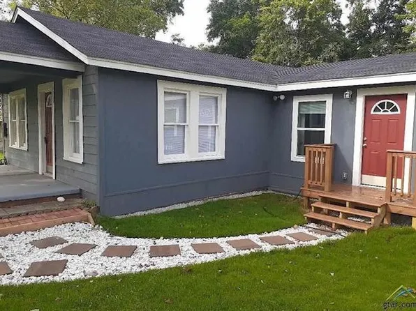 105 Cook St, Arp, TX 75750