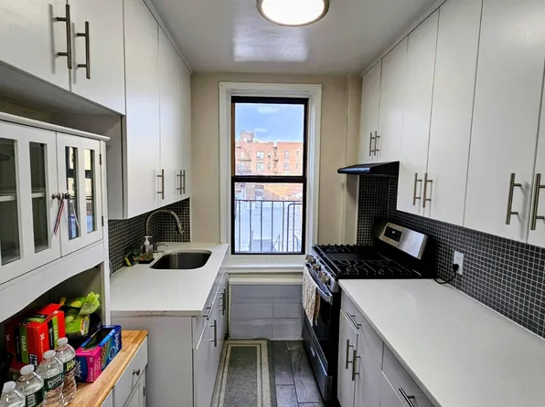 2165 Matthews Ave APT 5H, Bronx, NY 10462