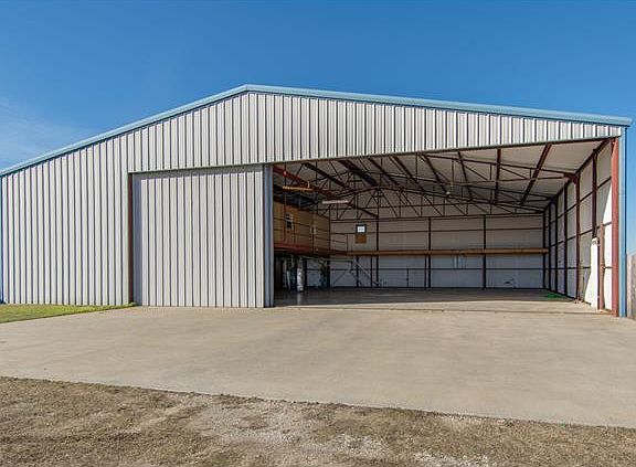 5th image of 15751 Bonanza Dr