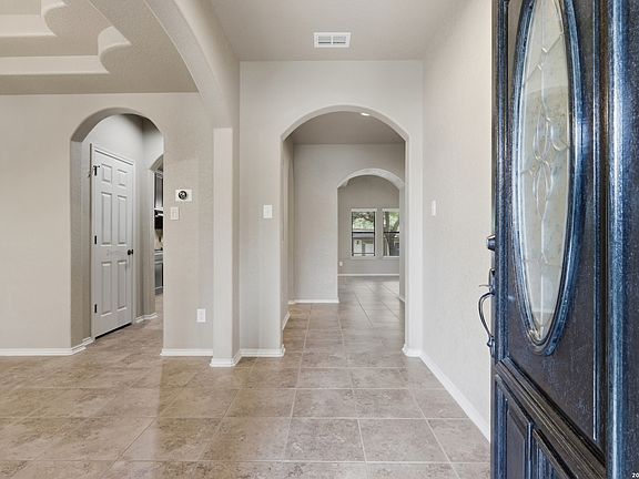 5th image of 1306 ORIOLE CT