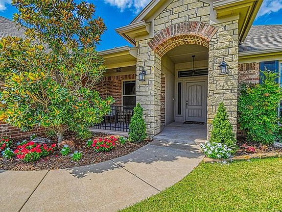 2nd image of 2021 Wimberley Creek Dr