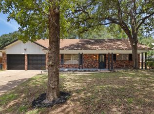 7317 Madeira Dr, Fort Worth, TX 76112